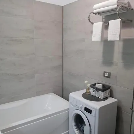 Sunshine By Alz Aparthotel