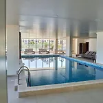 Sunshine Alessi Pool & Appart hôtel