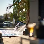 Sunshine Alessi Pool & Appart hôtel 3*
