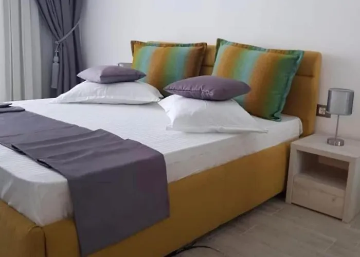 Aparthotel Sunshine By Alz Navodari