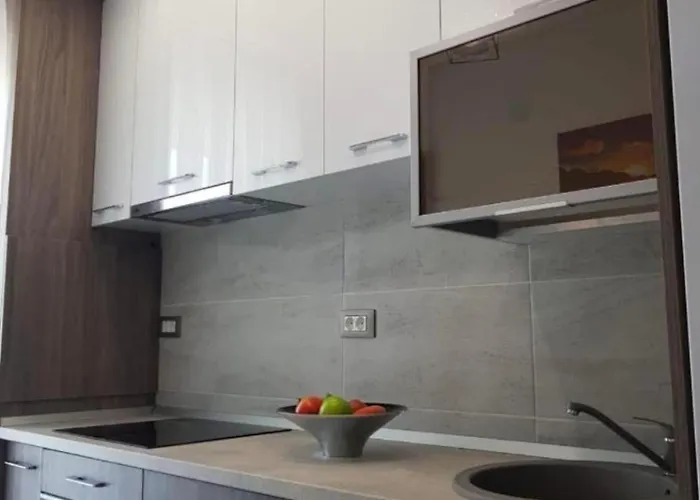 Sunshine By Alz Aparthotel 3*